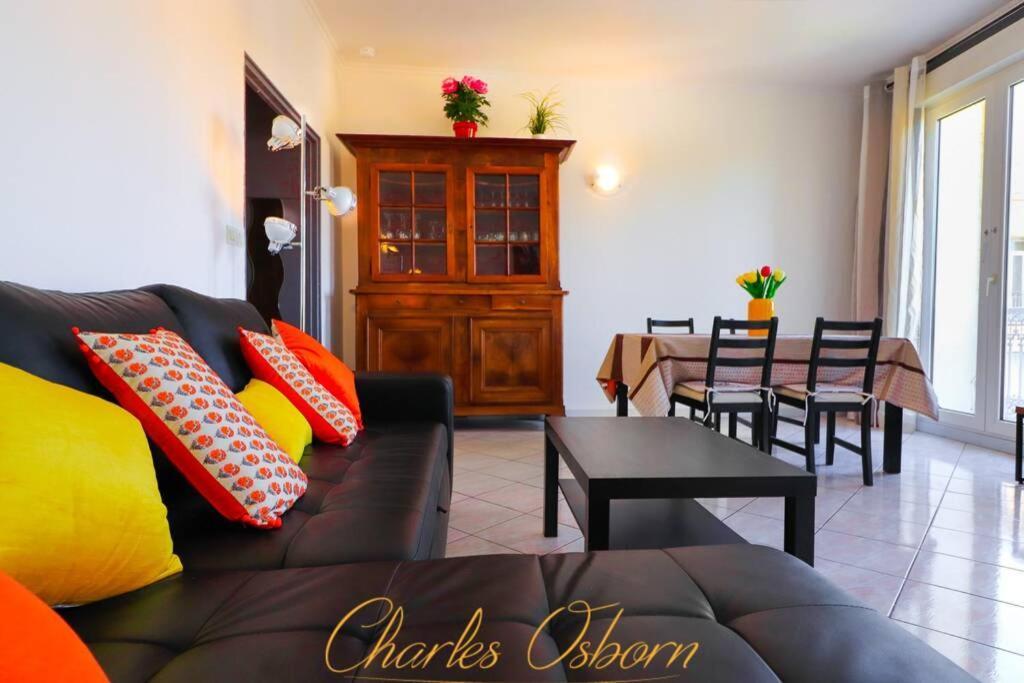 7 And Clear Apartment *